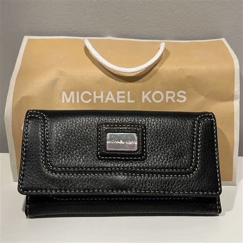 michael kors brookville carryall wallet|Michael Kors Brookville Flap Wallet Carryall in Signature .